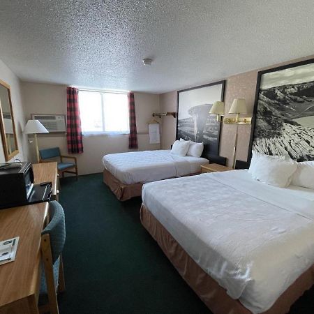 Glendive Lodge Eksteriør billede